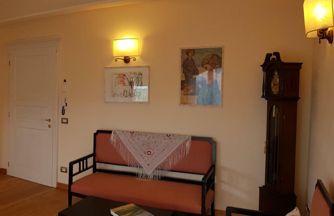 Bella Vista Flat Apartment Petroio Exterior photo